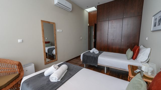 The twin room