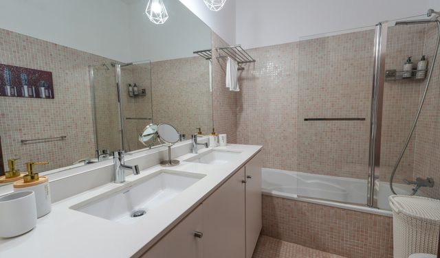 Double basins and the bath